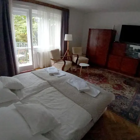 Deak Apartment