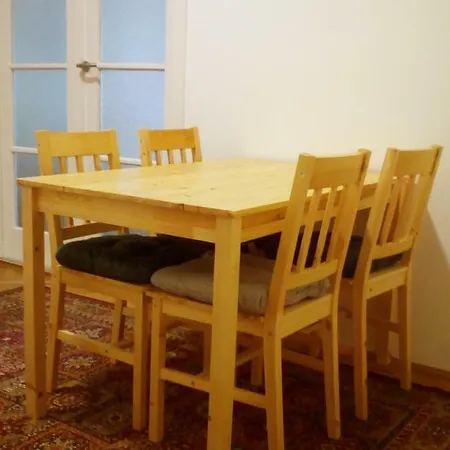 Apartment Deak